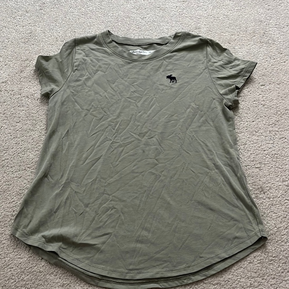 Abercrombie Kids T-shirt size 11/12